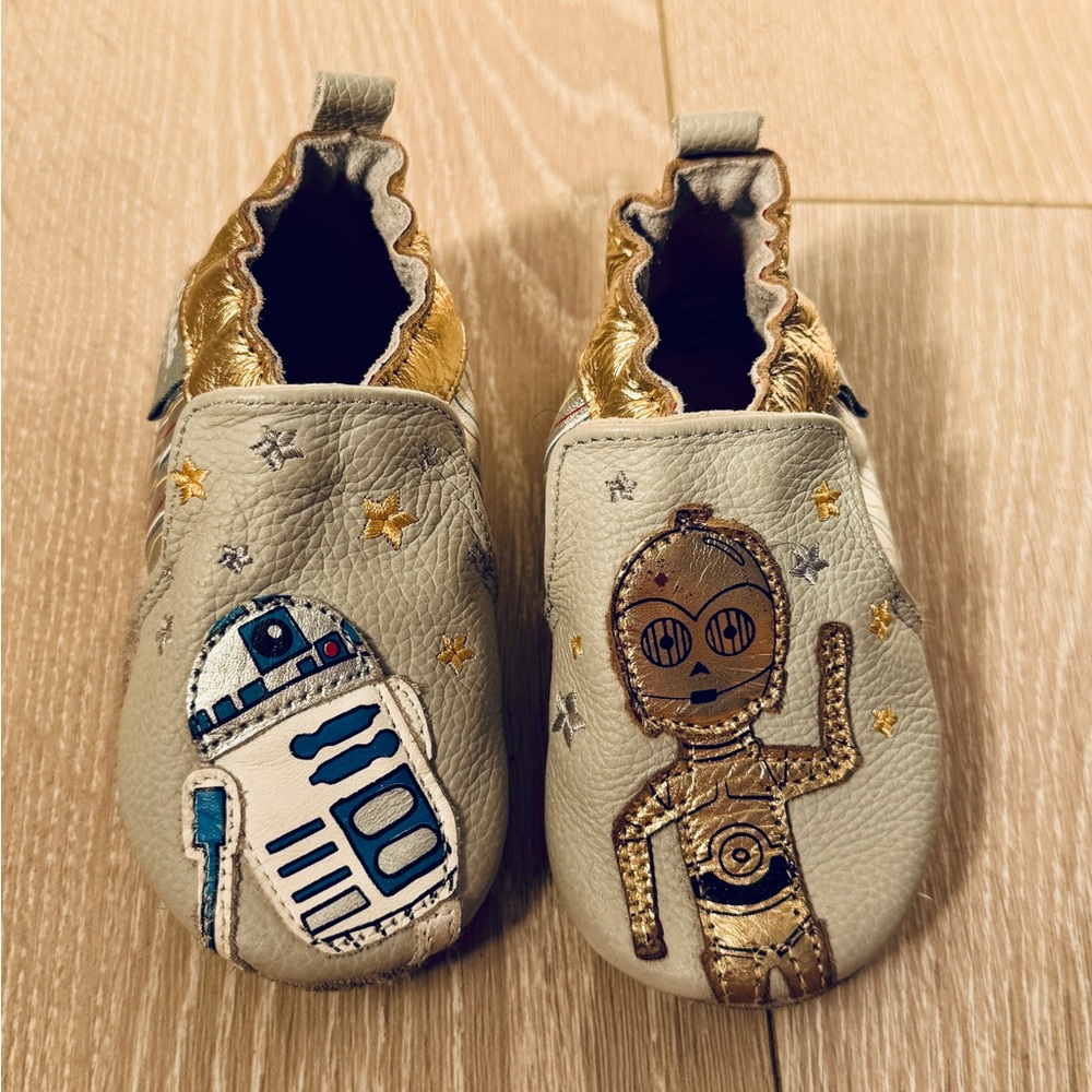 Robeez | Star Wars Kids Soft Soles Shoes with Gold Accents